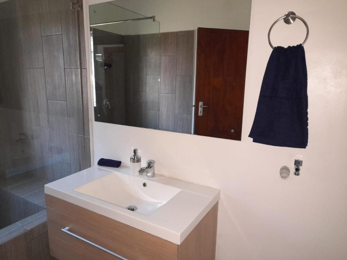 105 On Sarel Cilliers Apartment *
